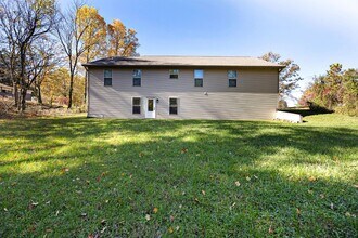 369 Meadowview Dr in Elizabethtown, KY - Building Photo - Building Photo