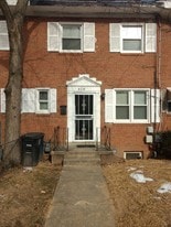 828 Maury Ave in Oxon Hill, MD - Building Photo