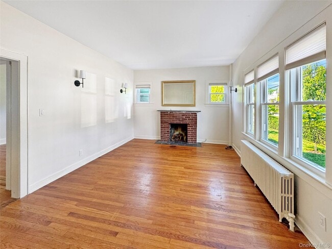 844 McKinley St in Peekskill, NY - Building Photo - Building Photo