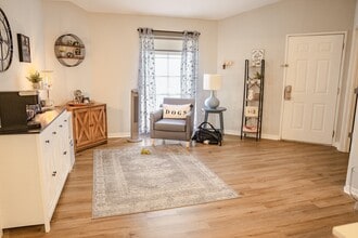 The Haven at Craigshire in St. Louis, MO - Foto de edificio - Building Photo