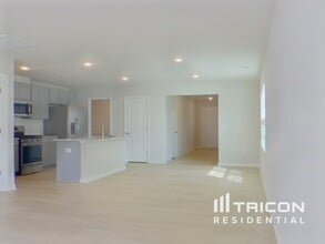 3075 Whispering Willows Ct in Inman, SC - Building Photo - Building Photo