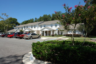 Post Oak Apartments in Fernandina Beach, FL - Building Photo - Building Photo