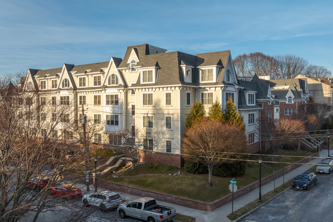 Sweetwater Condos in Mamaroneck, NY - Foto de edificio