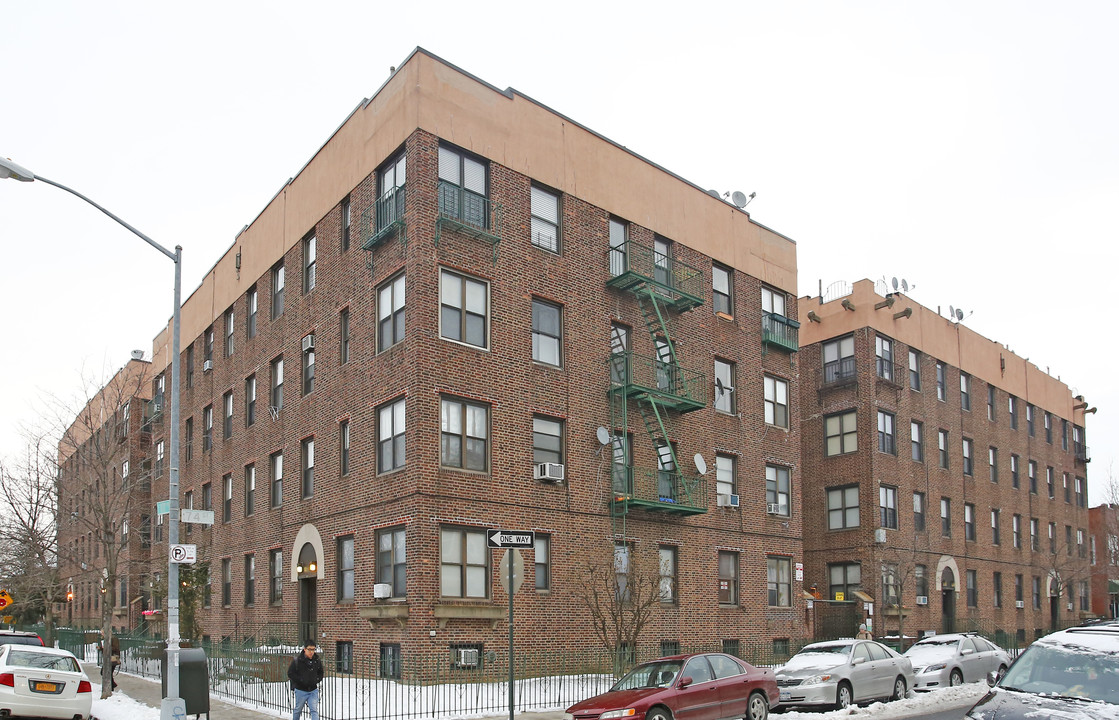 7301 17th Ave in Brooklyn, NY - Building Photo