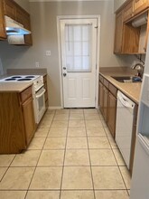 401 Berryhill Dr in Springtown, TX - Building Photo - Building Photo