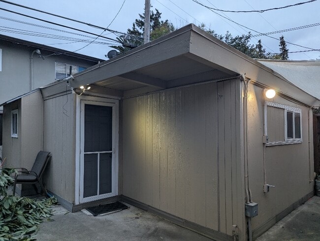 property at 1512 Fruitdale Ave