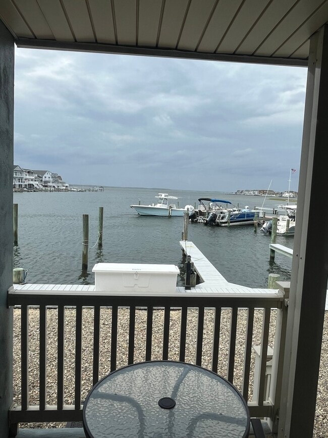 property at 1919 Bay Blvd