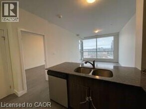 100 Garment St in Kitchener, ON - Building Photo - Building Photo