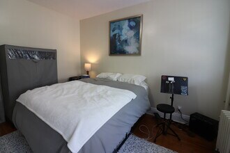 84 Sutherland Rd in Boston, MA - Building Photo - Building Photo
