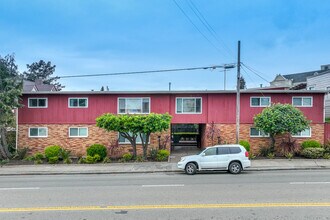 315 62nd St in Oakland, CA - Building Photo - Building Photo