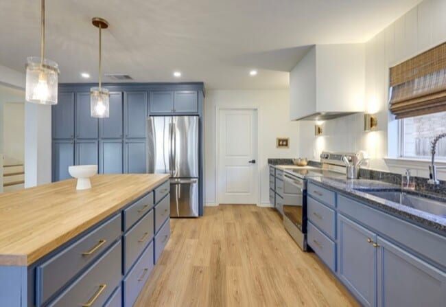 6315 Regency Ct in San Antonio, TX - Building Photo - Building Photo