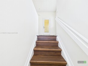 112 Lighthouse Cir in Tequesta, FL - Building Photo - Building Photo