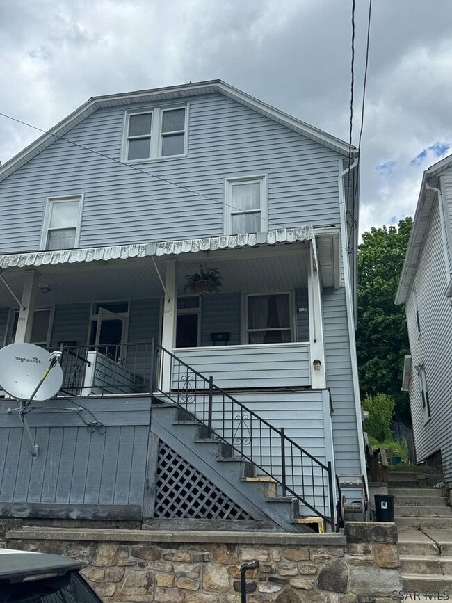 property at 941 Fronheiser St