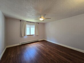 1300 Iris St in Los Alamos, NM - Building Photo - Building Photo
