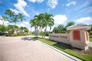 780 Tarpon Cove Dr-Unit -102 in Naples, FL - Building Photo