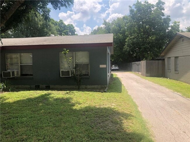 7005 Guadalupe St in Austin, TX - Building Photo - Building Photo