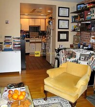 102 Gainsborough St, Unit 302E in Boston, MA - Building Photo - Building Photo