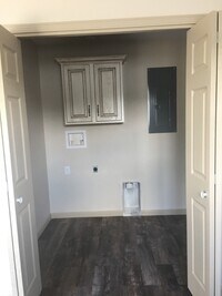 256 E Outer Rd photo'