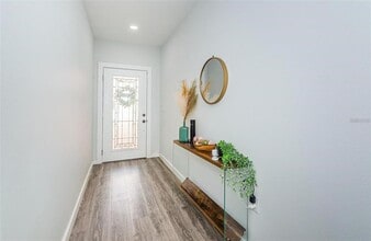 1954 Freedom Dr in Clearwater, FL - Building Photo - Building Photo