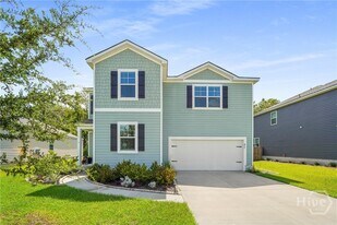 41 Gypsea Ln in Richmond Hill, GA - Building Photo