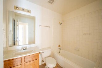 515 Starling Dr in Desoto, TX - Building Photo - Building Photo