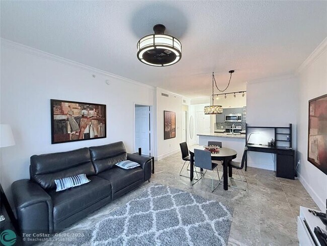 property at 1919 Van Buren St
