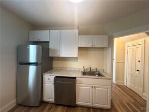 309 Hamilton St in Syracuse, NY - Building Photo - Building Photo
