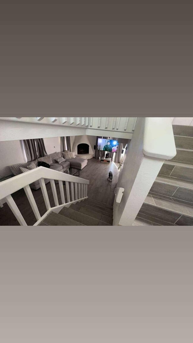 2901 Estrella Brillante St NW