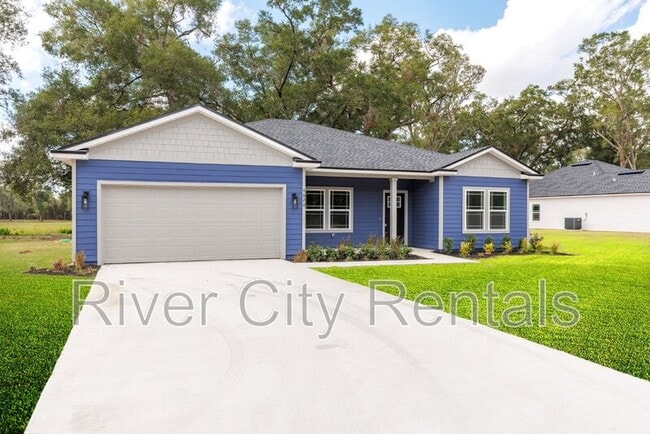 property at 4620 SE 8th Ave