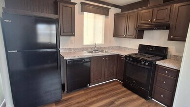 1190 S Mojave Rd in Las Vegas, NV - Building Photo - Building Photo