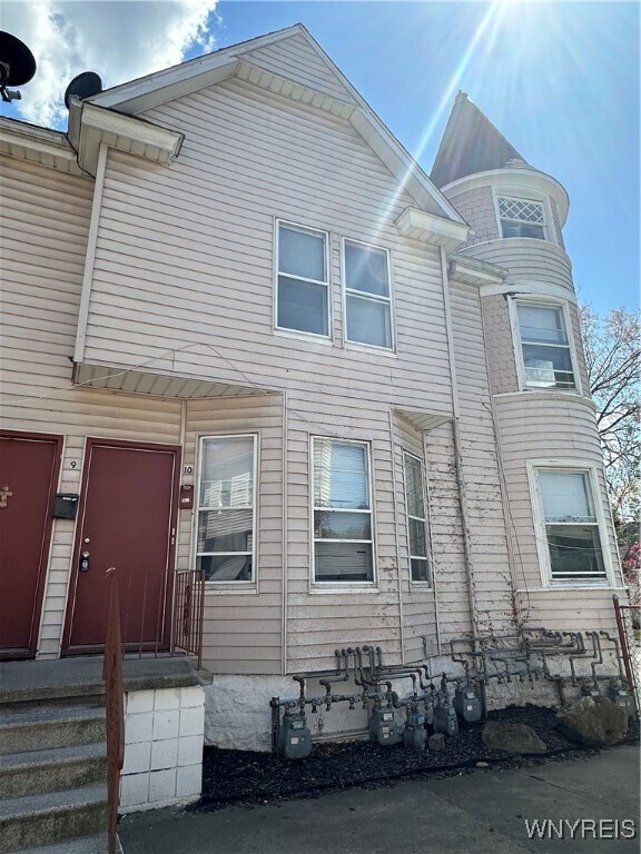 property at 457 6th St