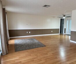 8513 Sunflower Ln in Hudson, FL - Building Photo - Building Photo