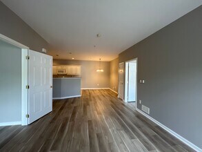 710 Eden Terrace in Easton, PA - Building Photo - Building Photo