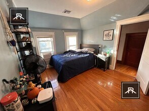 237 Commonwealth Ave in Newton, MA - Building Photo - Building Photo