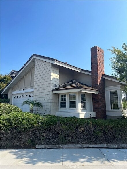 26 Alderbrook, Unit 639 in Irvine, CA - Building Photo - Building Photo