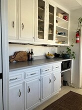 4401 Willens Ave in Woodland Hills, CA - Building Photo - Building Photo