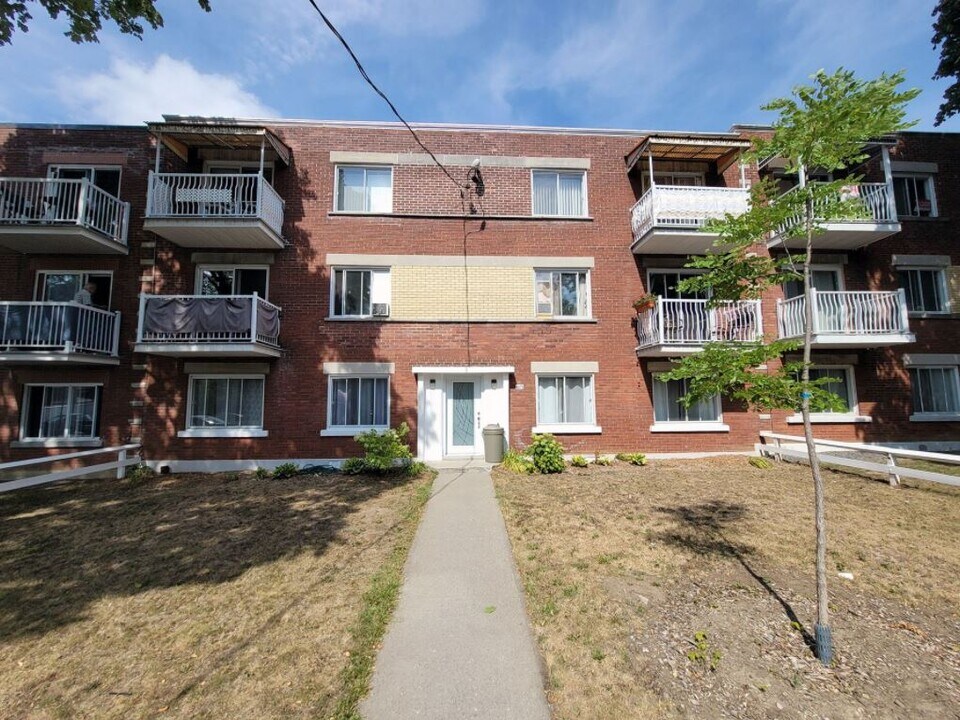 6675 20E Av in Montréal, QC - Building Photo
