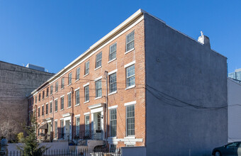 203 Warren St in Jersey City, NJ - Building Photo - Building Photo