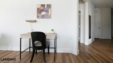 11122 Hambright Jct Dr, Unit G201 in Huntersville, NC - Building Photo - Building Photo