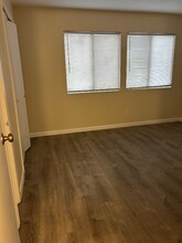 305 Calle Amistosa in Brownsville, TX - Building Photo - Building Photo