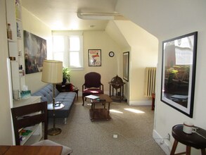 149 E Gilman St in Madison, WI - Foto de edificio - Building Photo