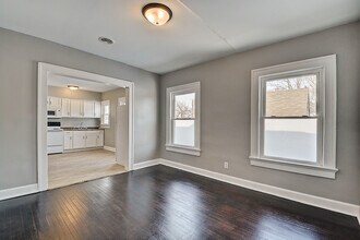 412 N Bradley Ave-Unit -2 in Indianapolis, IN - Building Photo - Building Photo