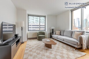 4-75-75 48th Ave in Queens, NY - Building Photo