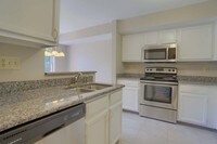 Hemlock Court Hershey photo'