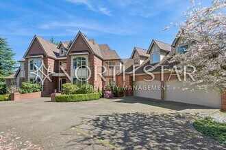 24790 SW Big Fir Rd in West Linn, OR - Building Photo - Building Photo