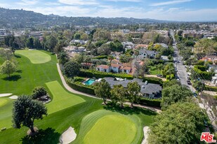 10424 Valley Spring Ln in Los Angeles, CA - Building Photo