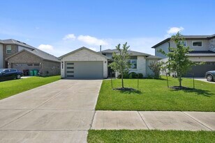 3526 Scout Is in Katy, TX - Building Photo