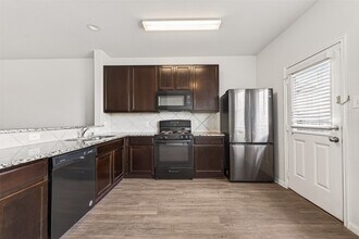 17247 Quiet Song Ct in Richmond, TX - Building Photo - Building Photo