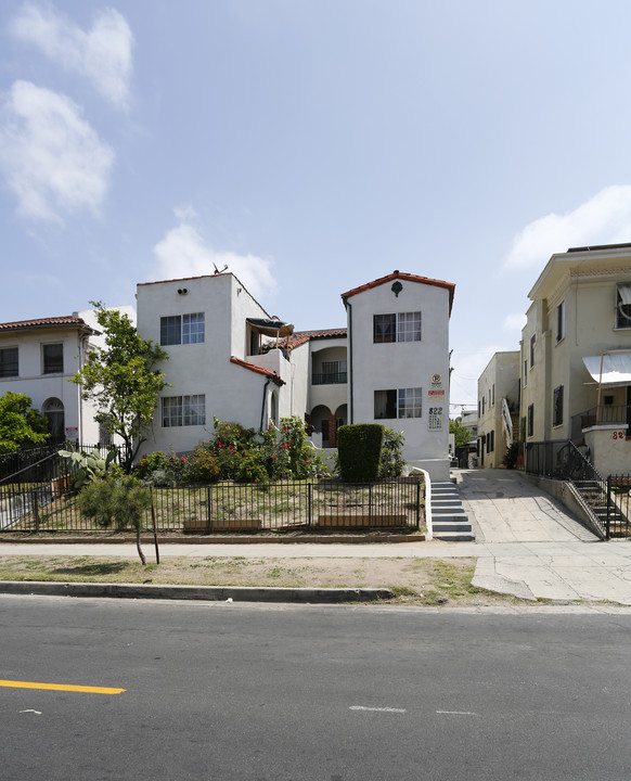 822 S Normandie Ave in Los Angeles, CA - Building Photo