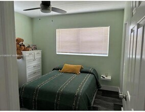 6411 SW 20th St in Miramar, FL - Building Photo - Building Photo